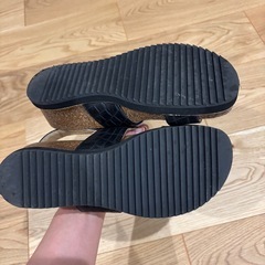 レトロガール サンダル 黒の画像