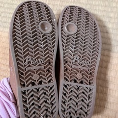 ゴムサンダルの画像