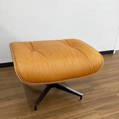 【トレファクマーケット久喜店】ラウンジチェアー　オットマン付き　リプロダクト品の画像
