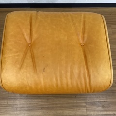 【トレファクマーケット久喜店】ラウンジチェアー　オットマン付き　リプロダクト品の画像