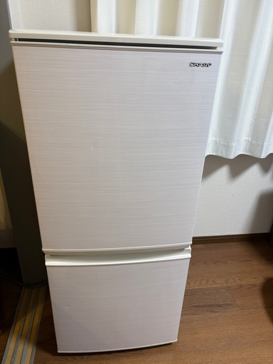 【配達可】シャープ 冷蔵庫 SJ-D14F-W 2020年製
