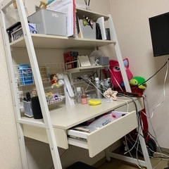 机と椅子　セットの画像