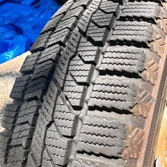 13インチホイール145/80r13みぞあり溝ありふゆ冬タイヤ付きの画像