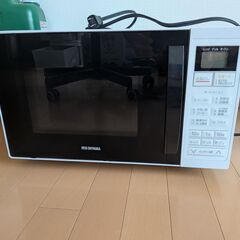 電子レンジ アイリスオーヤマ 2020年製の画像