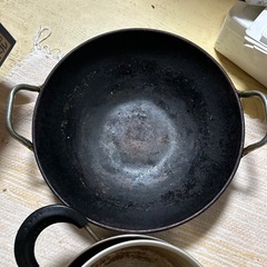 鍋たくさんありますの画像