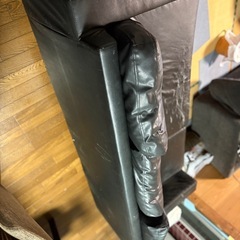 黒革ソファー（3人掛け）の画像