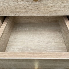 🌟リュカ 脚付キャビネット🌟の画像