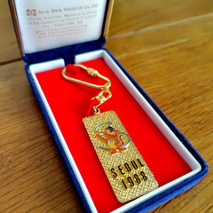 1988年　ソウルオリンピック　記念キーホルダー 24Kゴールドメッキ　ケース付の画像
