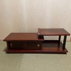 昭和レトロ 段違い 飾り棚 戸棚 床の間 ローボード 茶道具 ウォールナット 家具 和風の画像