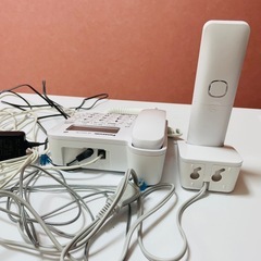 【掲載は9月末まで】【美品】パナソニック 電話機 子機 説明書付き 固定電話 白 Panasonicの画像