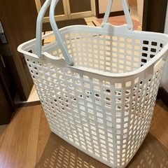 特大　洗濯物カゴ　　の画像