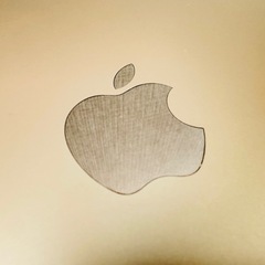 【美品・付属品完備】MacBook Air 13インチ 2020 Intel Core i5 / 8GB / 箱・充電器付きの画像