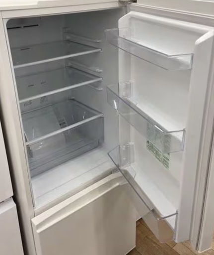 冷蔵庫【配達無料お届け設置出来ます?都内近郊?】✨AQUA製186ℓ✨自動霜取り機能付き❄️✨除菌クリーニング済✨極美品✨他にも冷蔵庫