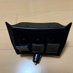 槌屋ヤック　トヨタ 50系 プリウス 専用 増設ソケット 電源BOXの画像