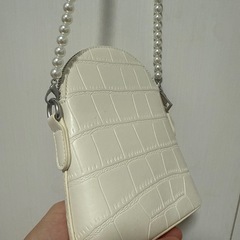 グレイル ショルダーバッグ の画像