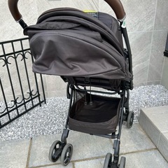 🎉【美品・上位モデル・保証付き】Aprica アップリカ ベビーカー ラクーナクッションフリーA ブラック🎉の画像