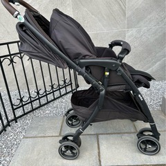 🎉【美品・上位モデル・保証付き】Aprica アップリカ ベビーカー ラクーナクッションフリーA ブラック🎉の画像