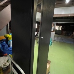 姿見付き　衣類収納　
タンス　の画像