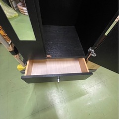 姿見付き　衣類収納　
タンス　の画像