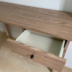 【新品】ニトリ北欧調スリムデスク(奥行40cm) ナチュラルの画像