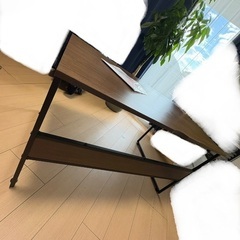 【受け渡し先決定】美品　LOWYA　パソコンデスク　の画像