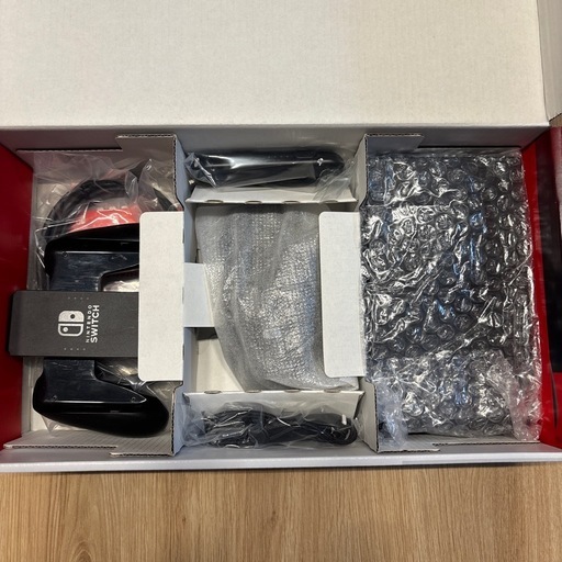 任天堂 Switch　