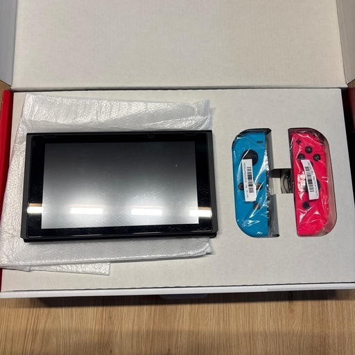 任天堂 Switch　