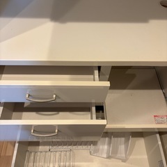 カップボードの画像