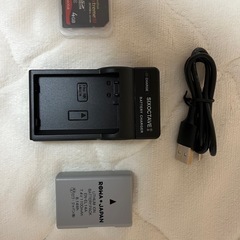 一眼レフ　バッテリー充電器セットの画像