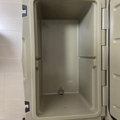 PYKES PEAKクーラーボックス42.6Lの画像