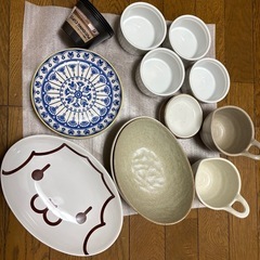 キャラクター　皿　など　一式