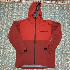 Oakley ウインドブレーカー、INAREM レインジャケット、（おまけ）UNIQLO半袖Tシャツ2枚の画像