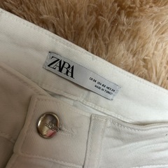 美品✨ ZARA スキニーデニムの画像