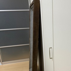 アンティークっぽい鏡の画像