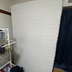 ニトリ 脚付きボンネルコイルマットレス