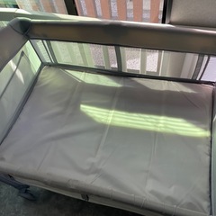 【調整中】ベビーベッド プレイヤード グレーの画像