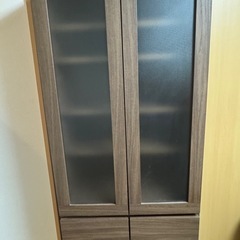 定価8万  食器棚