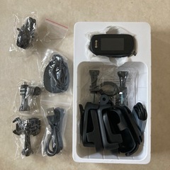 小型ビデオカメラ アクションカメラ ウェアラブルカメラ モニター 4K 64Gの画像