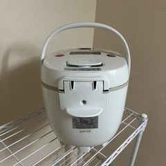 炊飯器（コードなし）の画像