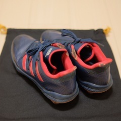 野球 スパイクの画像