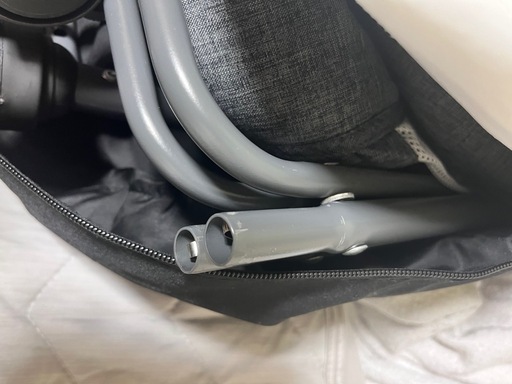 ベビーベッド 折り畳み ほぼ新品