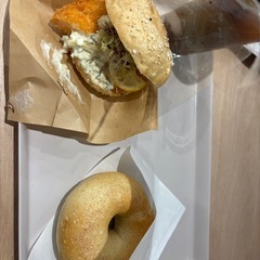 今日西院のベーグル一緒に行きましょうー！🥯