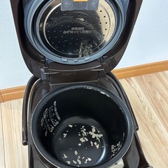 最初にお声がけいただいた方を優先します！　象印　炊飯器　ih 炊き　5.5合　5合　4合　3合の画像