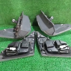 トヨタ　20系　ヴェルファイア　ANH20W ANH25W 純正テールの画像