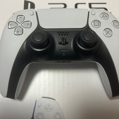 PS5 CFI-2000A01ディスクドライブ搭載 ：バイオre4付属の画像