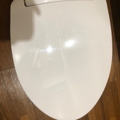 暖房付きトイレ便座の画像