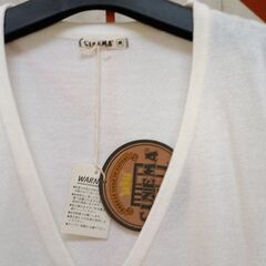  新品未使用　カーディガン　レディース　サイズMの画像