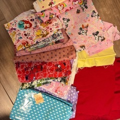 ②はぎれ　女の子　キャラ　プリンセス　ミニオン　裁縫　ハンドメイドの画像