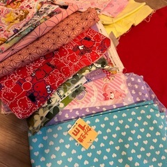②はぎれ　女の子　キャラ　プリンセス　ミニオン　裁縫　ハンドメイドの画像