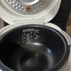 SHARP 炊飯器 3合の画像